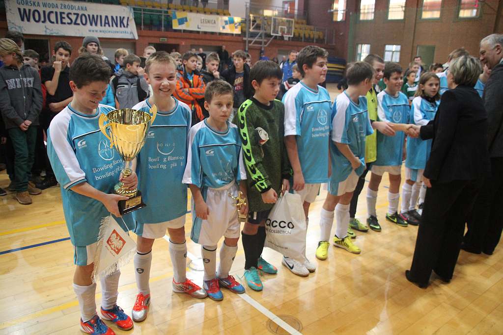 Międzynarodowy Halowy Turniej Mikołajkowy w Piłce Nożnej cz4