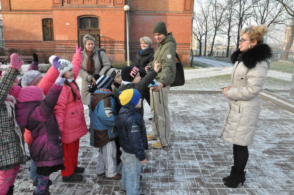 Mikołaj sprezentował plac zabaw uczniom SP nr 1