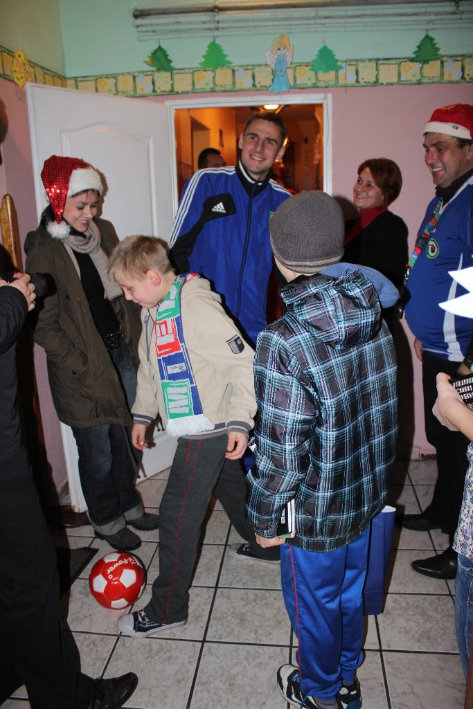 Piłkarze Miedzi w Domu Dziecka
