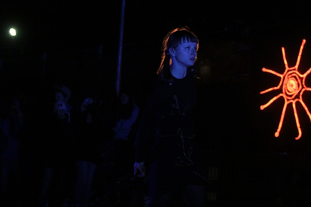 Występ grupy Teatru Avatar