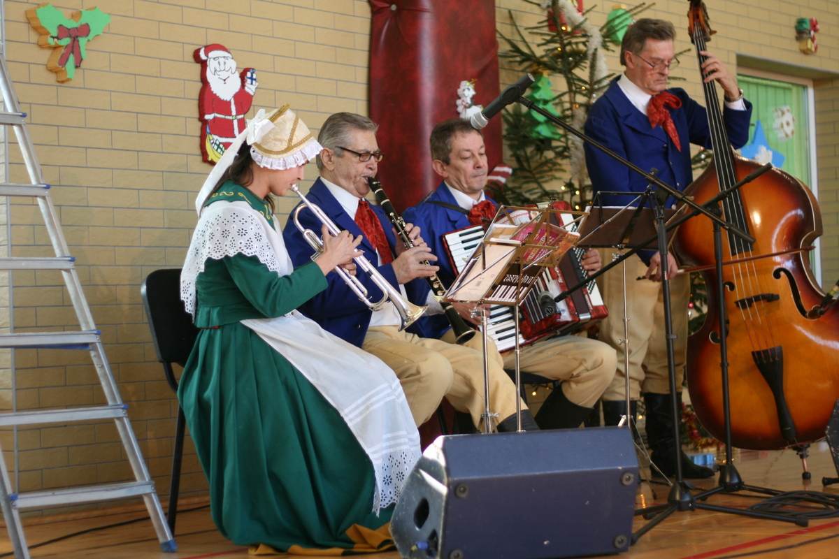 Koncert charytatywny w VI LO - cz2