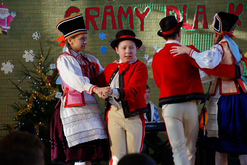 Koncert charytatywny w VI LO - cz1