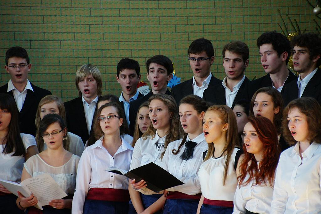 Koncert charytatywny w VI LO - cz1