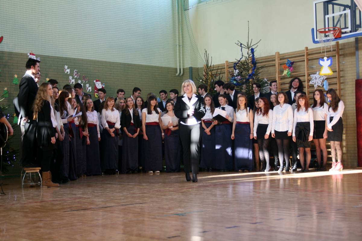 Koncert charytatywny w VI LO - cz2