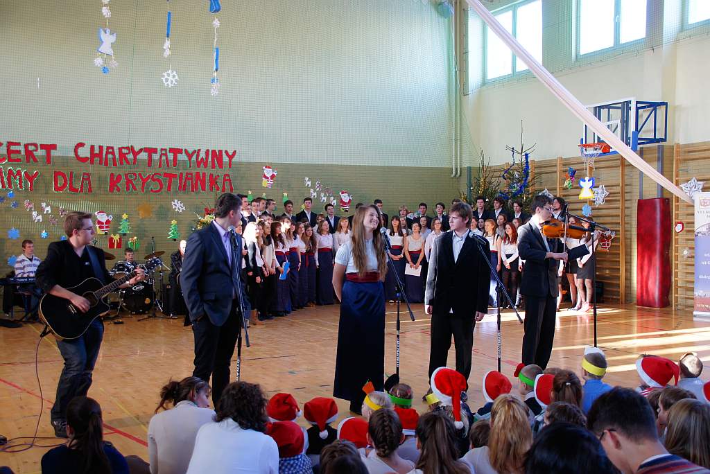 Koncert charytatywny w VI LO - cz1