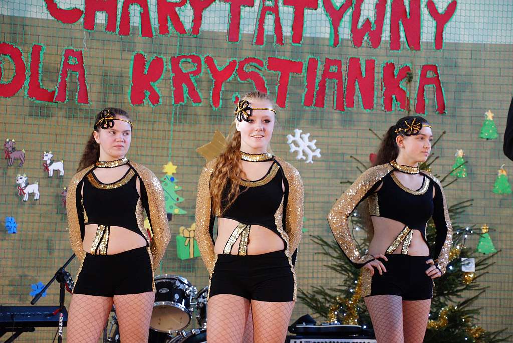 Koncert charytatywny w VI LO - cz1