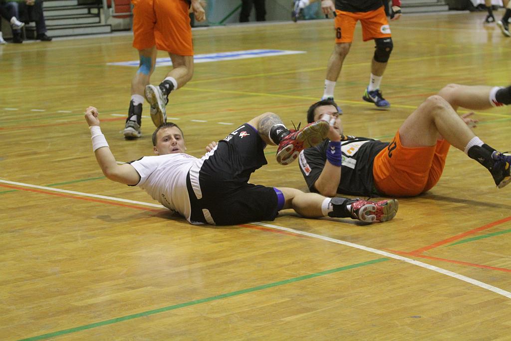 Porażka Siódemki Miedź z Powenem Zabrze