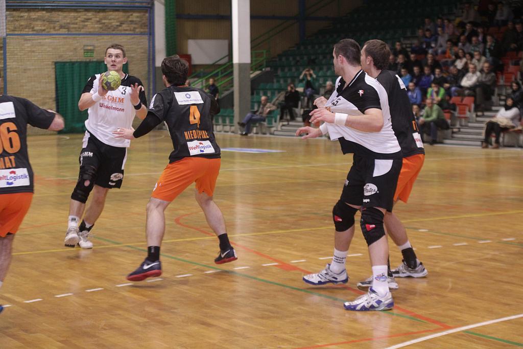 Porażka Siódemki Miedź z Powenem Zabrze