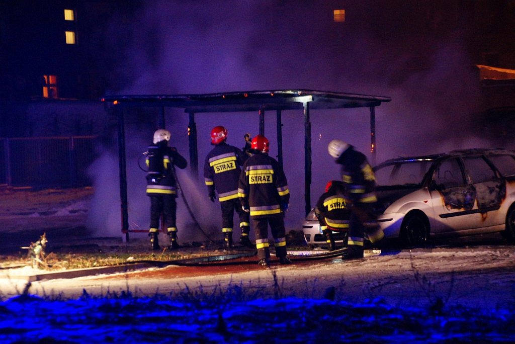 Pożar samochodu przy ulicy Jaworzyńskiej