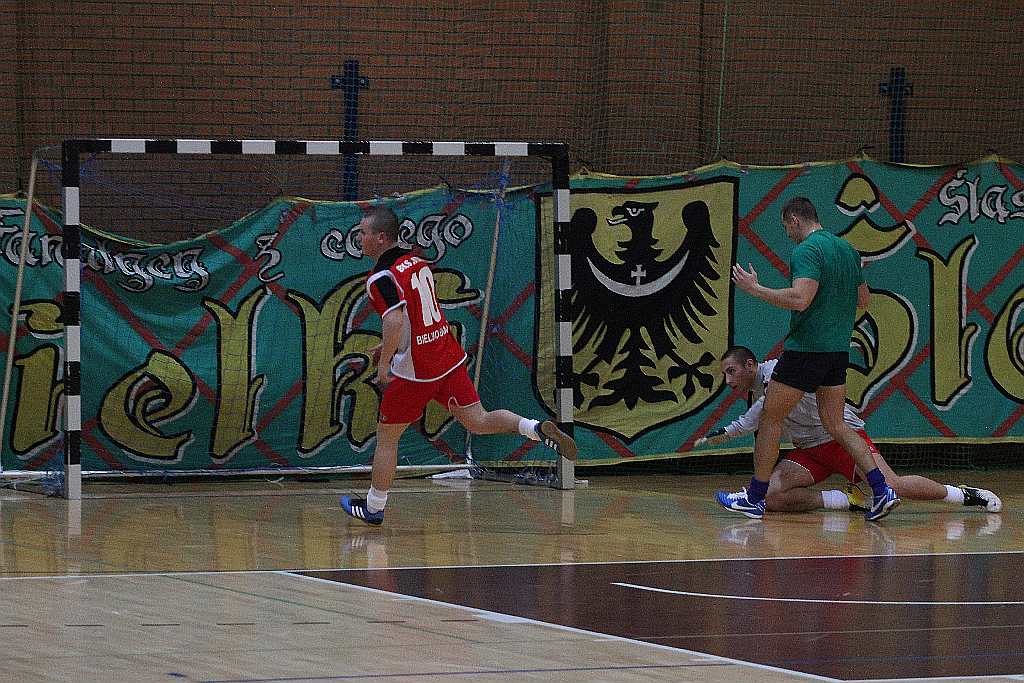 Świąteczny Turniej Charytatywny cz1