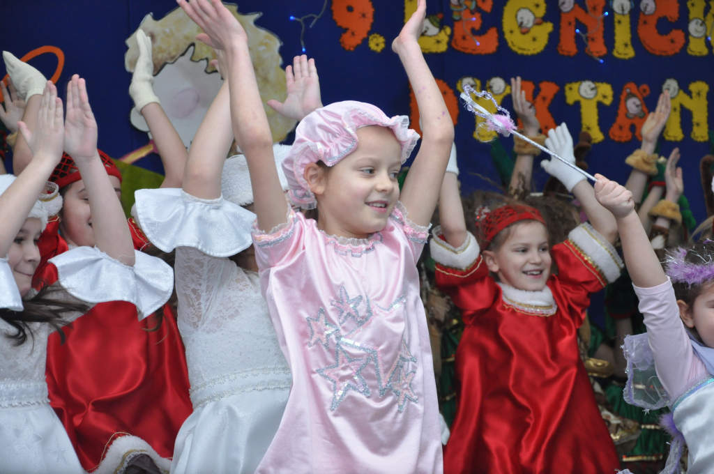 Program artystyczny na zakończenie dyktanda