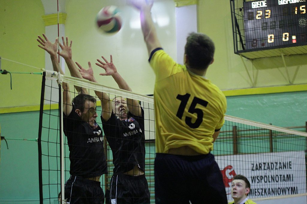 Ikar Legnica – SPS Chrobry Głogów 0:3