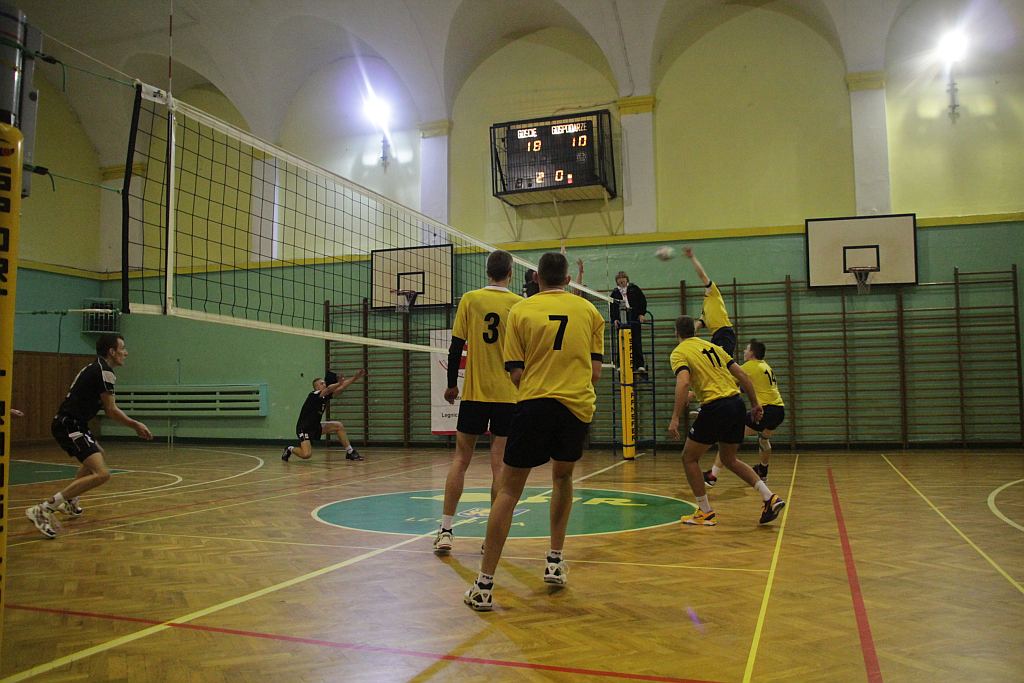 Ikar Legnica – SPS Chrobry Głogów 0:3