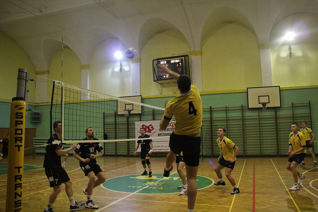 Ikar Legnica – SPS Chrobry Głogów 0:3