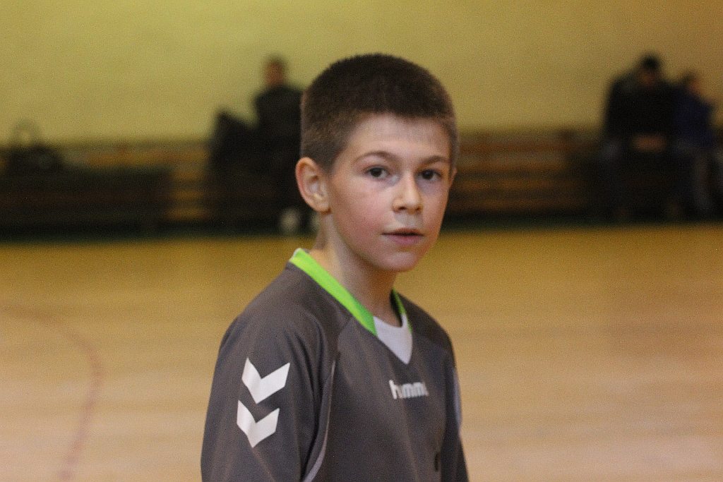 Liga chłopców: Dziewiątka Legnica - ŚKPR Świdnica 23:21