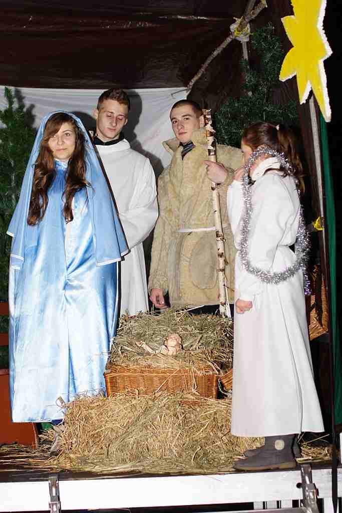 Żywa szopka u Franciszkanów