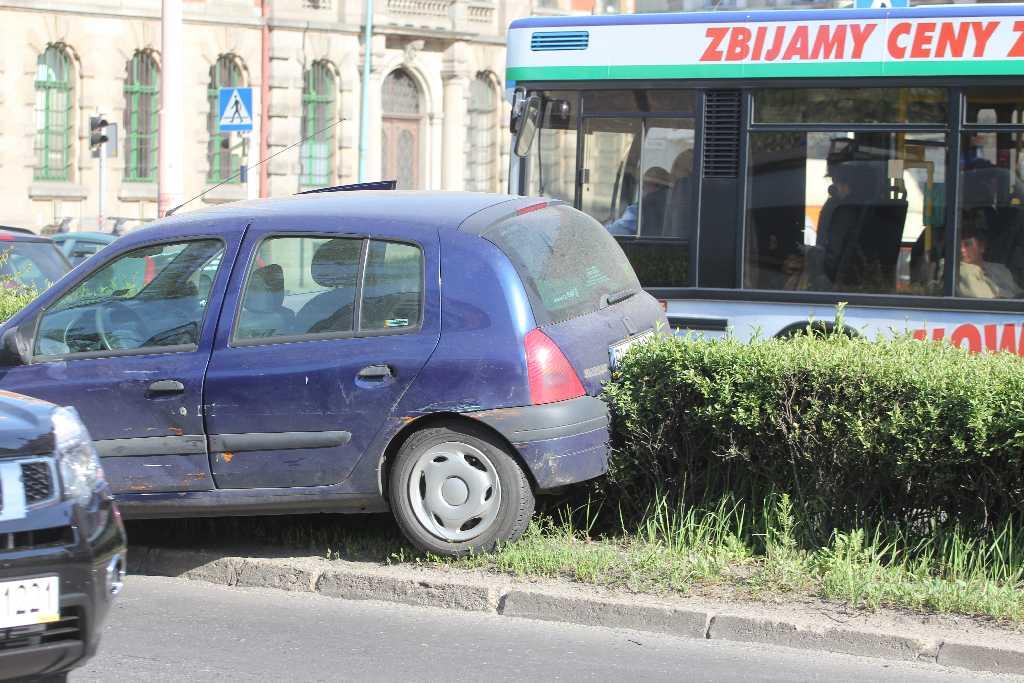 Wypadki, kolizje w 2012 roku