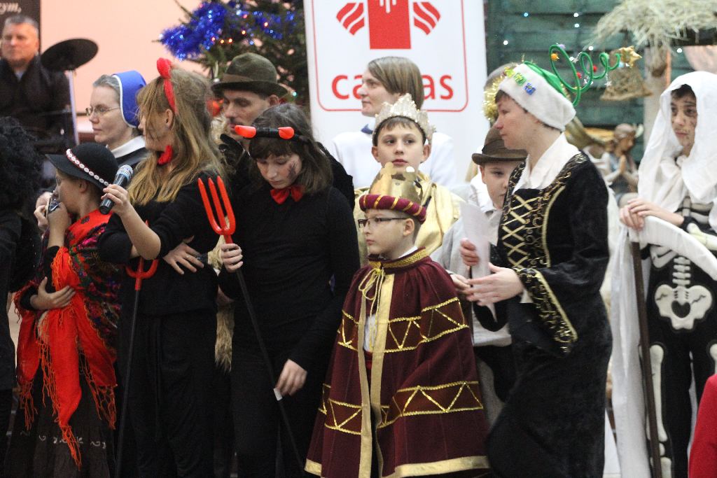 Opłatek i bal dla niepełnosprawnych
