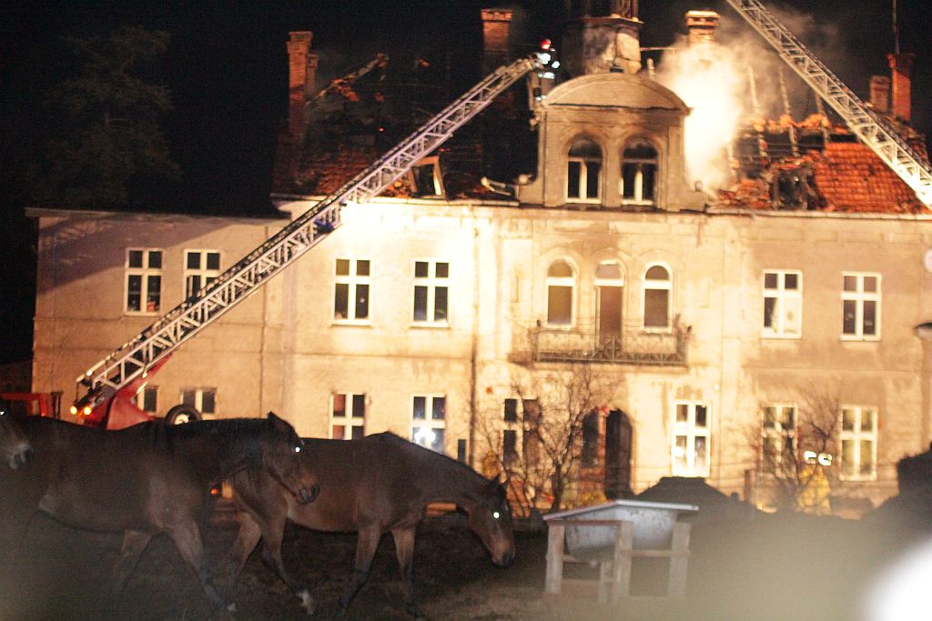 Pożar pałacu w Szczedrzykowicach
