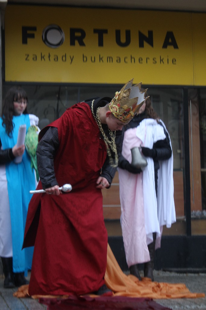 Orszak Trzech Króli na ulicach Legnicy cz2