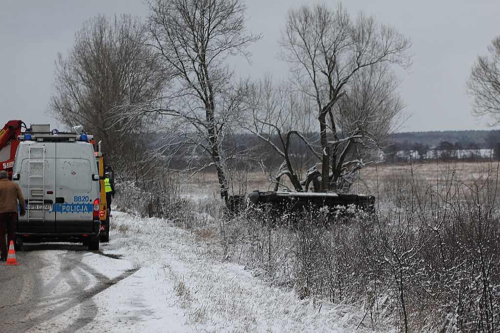 Wypadek busa w Rzeszotarach