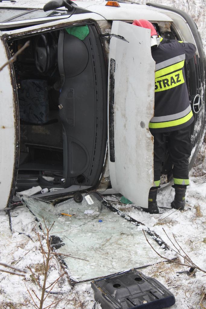 Wypadek busa w Rzeszotarach