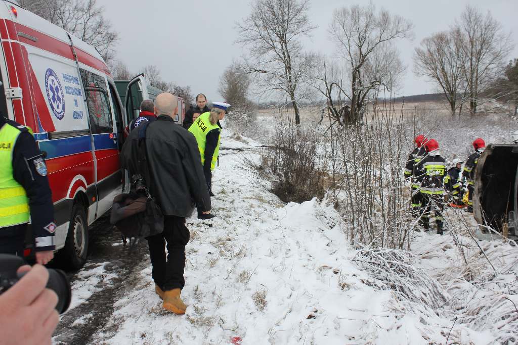 Wypadek busa w Rzeszotarach