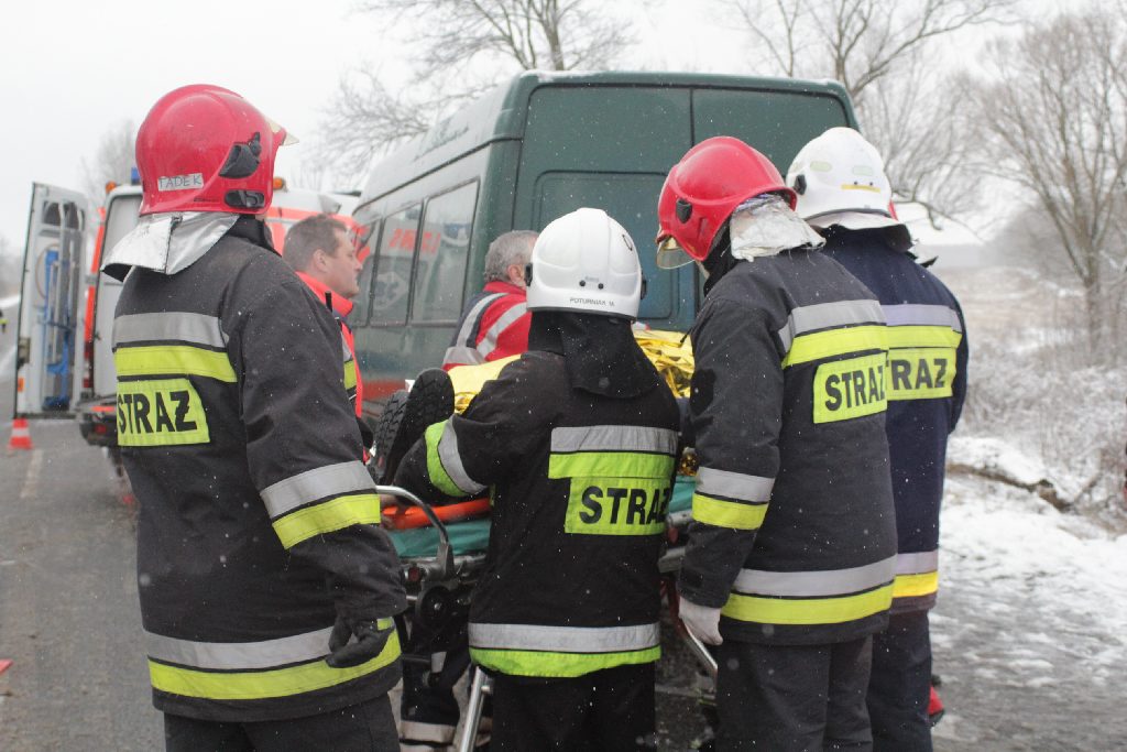 Wypadek busa w Rzeszotarach