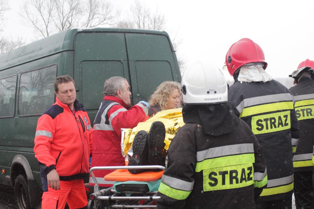 Wypadek busa w Rzeszotarach