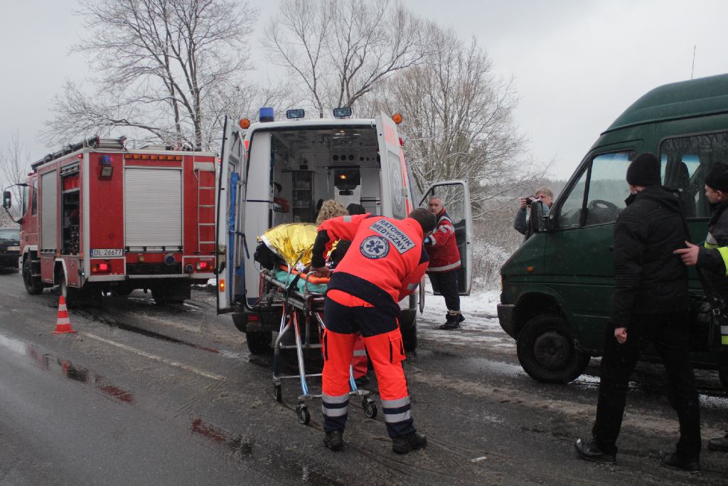 Wypadek busa w Rzeszotarach
