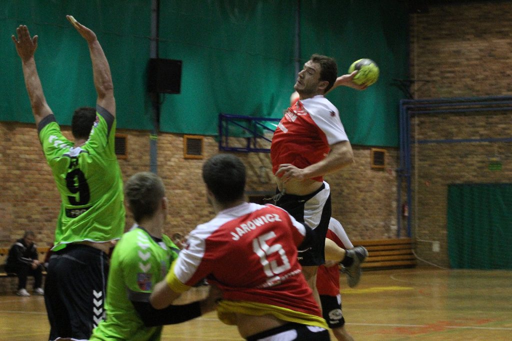 Sparing: Siódemka Miedź Legnica - Chrobry Głogów 27:26