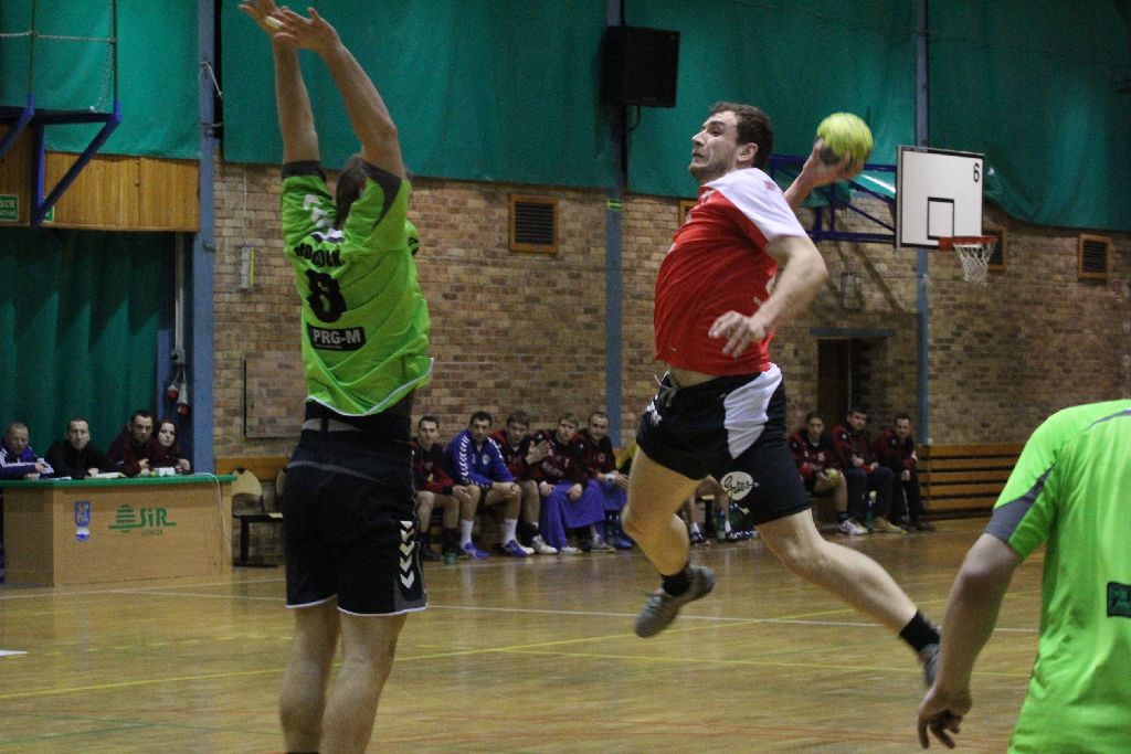 Sparing: Siódemka Miedź Legnica - Chrobry Głogów 27:26