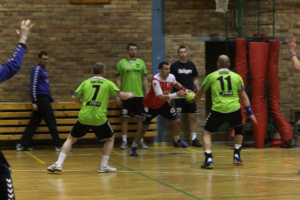 Sparing: Siódemka Miedź Legnica - Chrobry Głogów 27:26