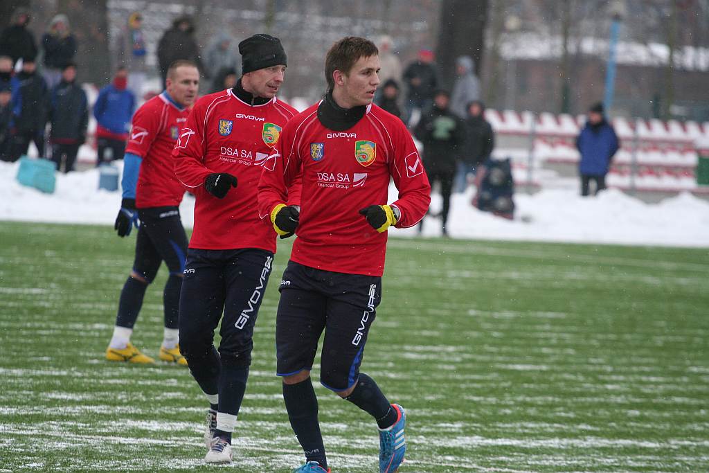 Sparing : Miedź Legnica - Foto-Higiena Gać 4:0