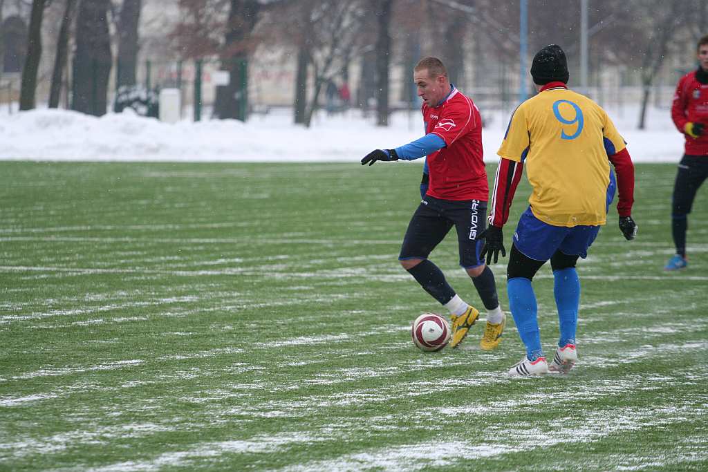 Sparing : Miedź Legnica - Foto-Higiena Gać 4:0