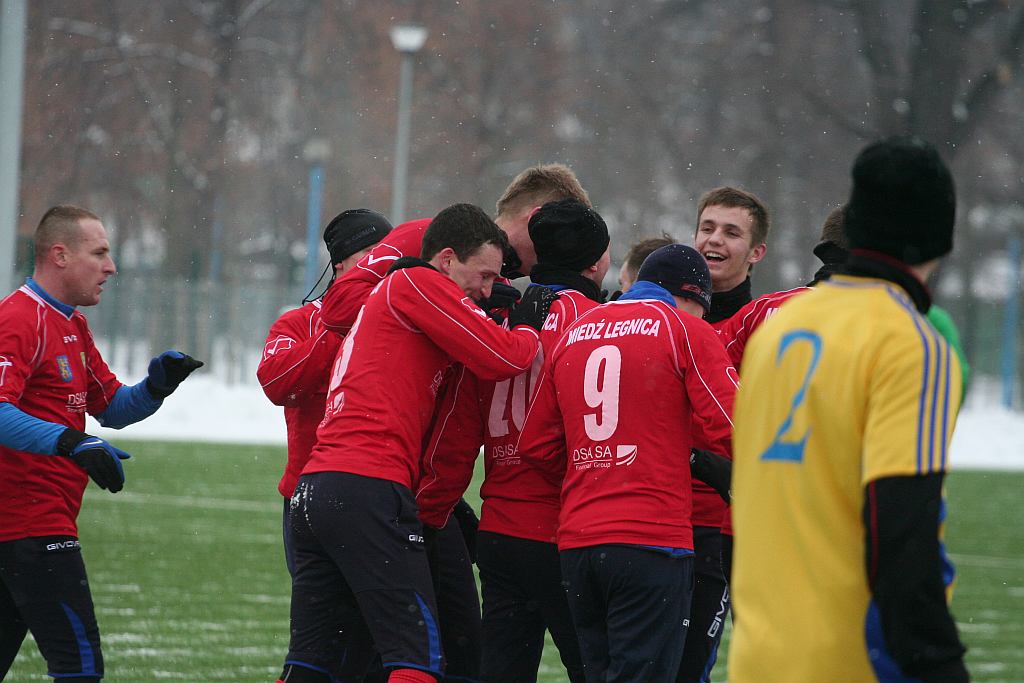 Sparing : Miedź Legnica - Foto-Higiena Gać 4:0