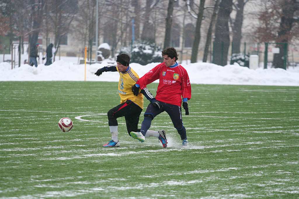Sparing : Miedź Legnica - Foto-Higiena Gać 4:0