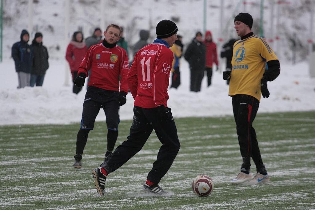 Sparing : Miedź Legnica - Foto-Higiena Gać 4:0