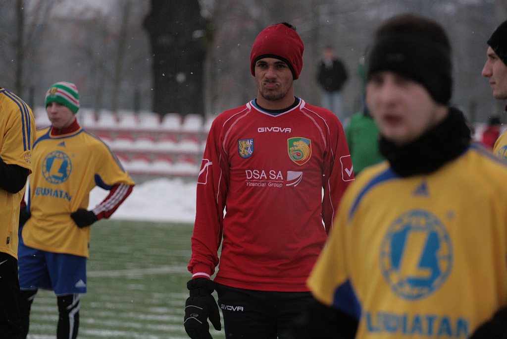 Sparing : Miedź Legnica - Foto-Higiena Gać 4:0