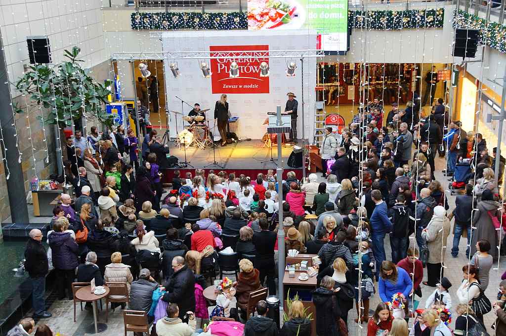 Przedszkolaki zaśpiewały w Galerii Piastów