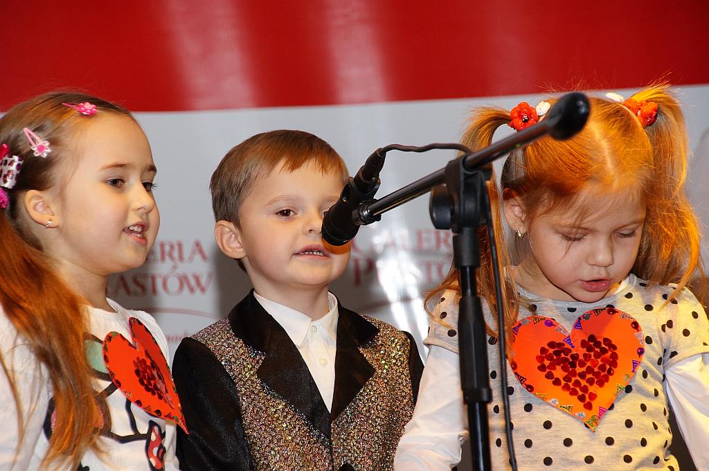 Przedszkolaki zaśpiewały w Galerii Piastów