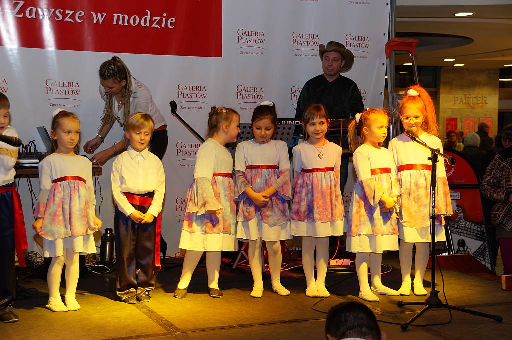 Przedszkolaki zaśpiewały w Galerii Piastów