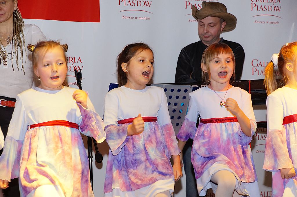 Przedszkolaki zaśpiewały w Galerii Piastów