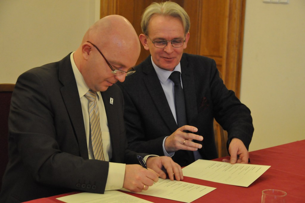 Uroczyste podpisanie dwóch porozumień w LCK