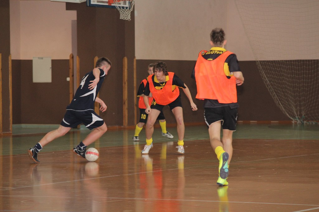 Henrykówka przegrała z PCZK Jawor