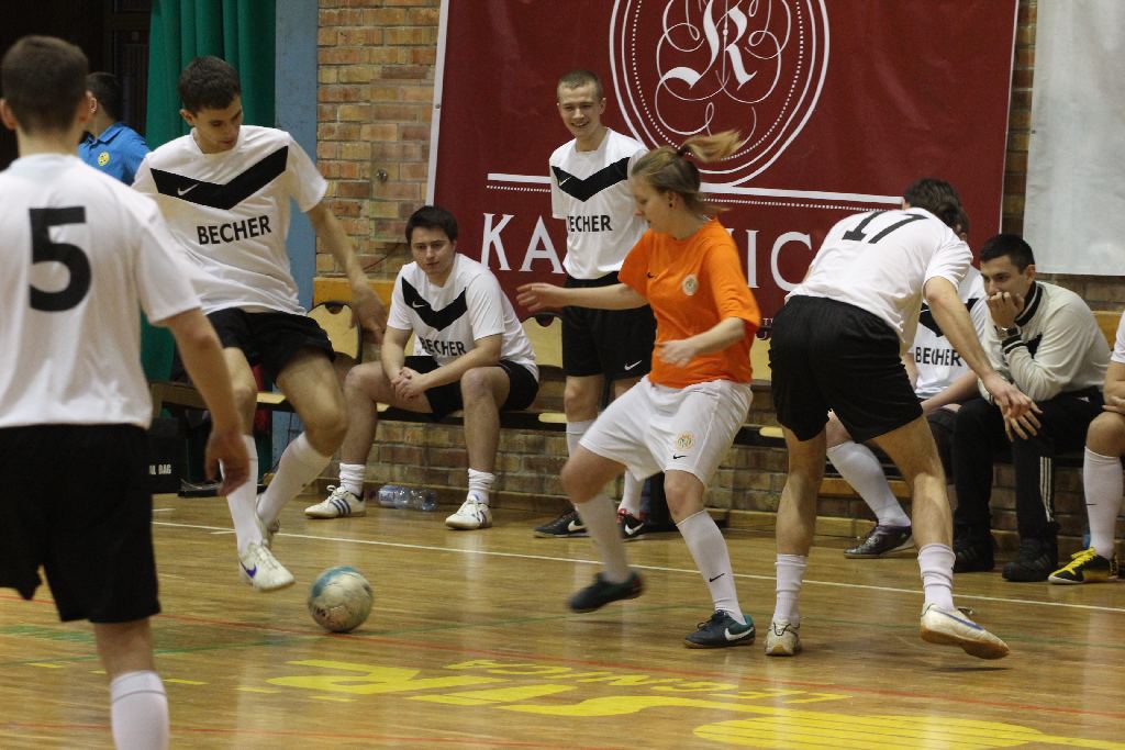 Mecz pokazowy: Becher -  Zagłębie Lubin Kobiety. 9:9