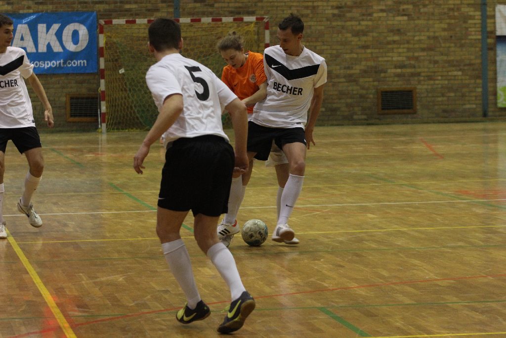 Mecz pokazowy: Becher -  Zagłębie Lubin Kobiety. 9:9