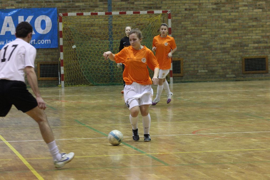 Mecz pokazowy: Becher -  Zagłębie Lubin Kobiety. 9:9