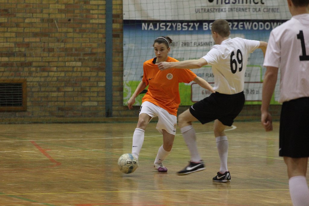 Mecz pokazowy: Becher -  Zagłębie Lubin Kobiety. 9:9