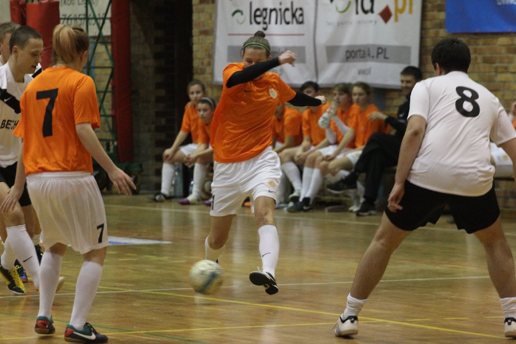 Mecz pokazowy: Becher -  Zagłębie Lubin Kobiety. 9:9